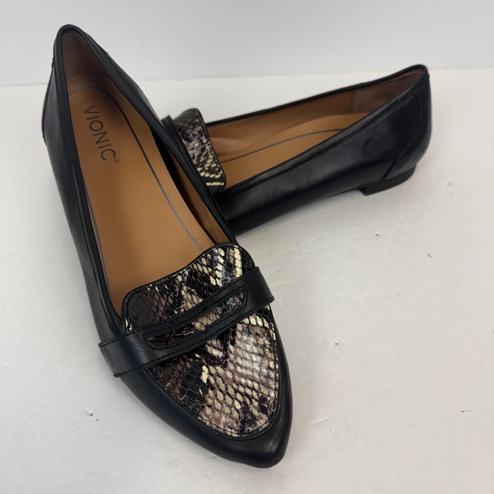 Vionic Savannah Boa Leather Loafers Black Snakeskin Pointed Toe Flats Womens 8.5